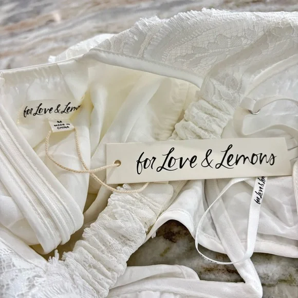 For Love & Lemons Elegant White Lace Dress | NWT | SZ M - Picture 8 of 9